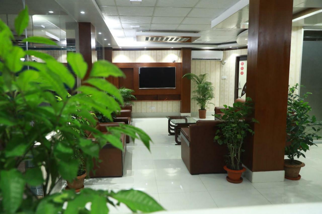 Hotel Suite Palace Dhaka Buitenkant foto